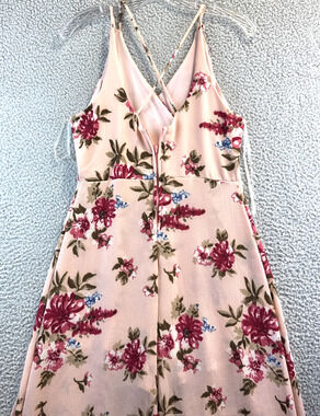 Mi Ami By Francescas Maddyx Tropical Floral Hawiian Maxi Dress Med. Long Straps